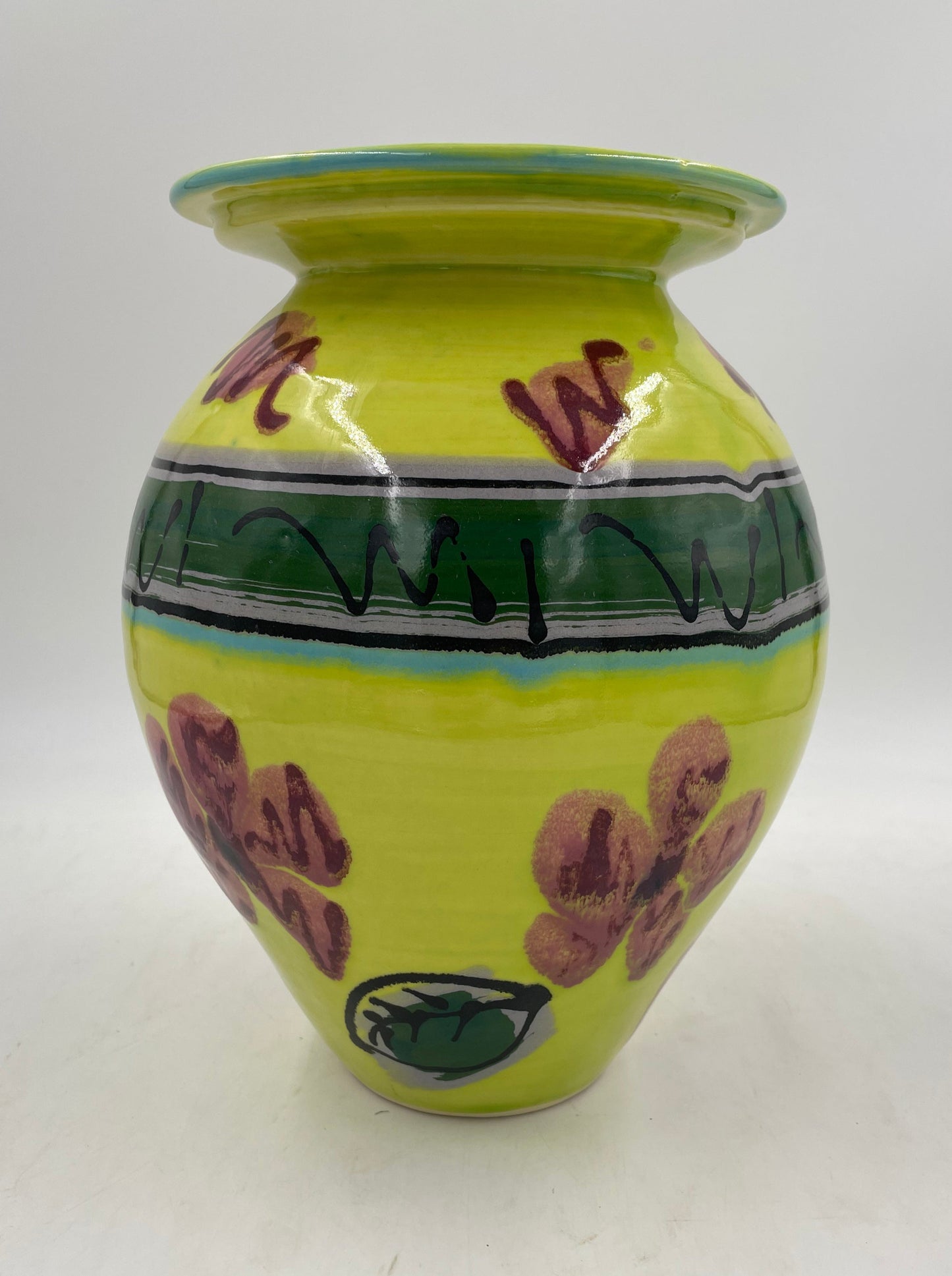 Volcano Classic Vase