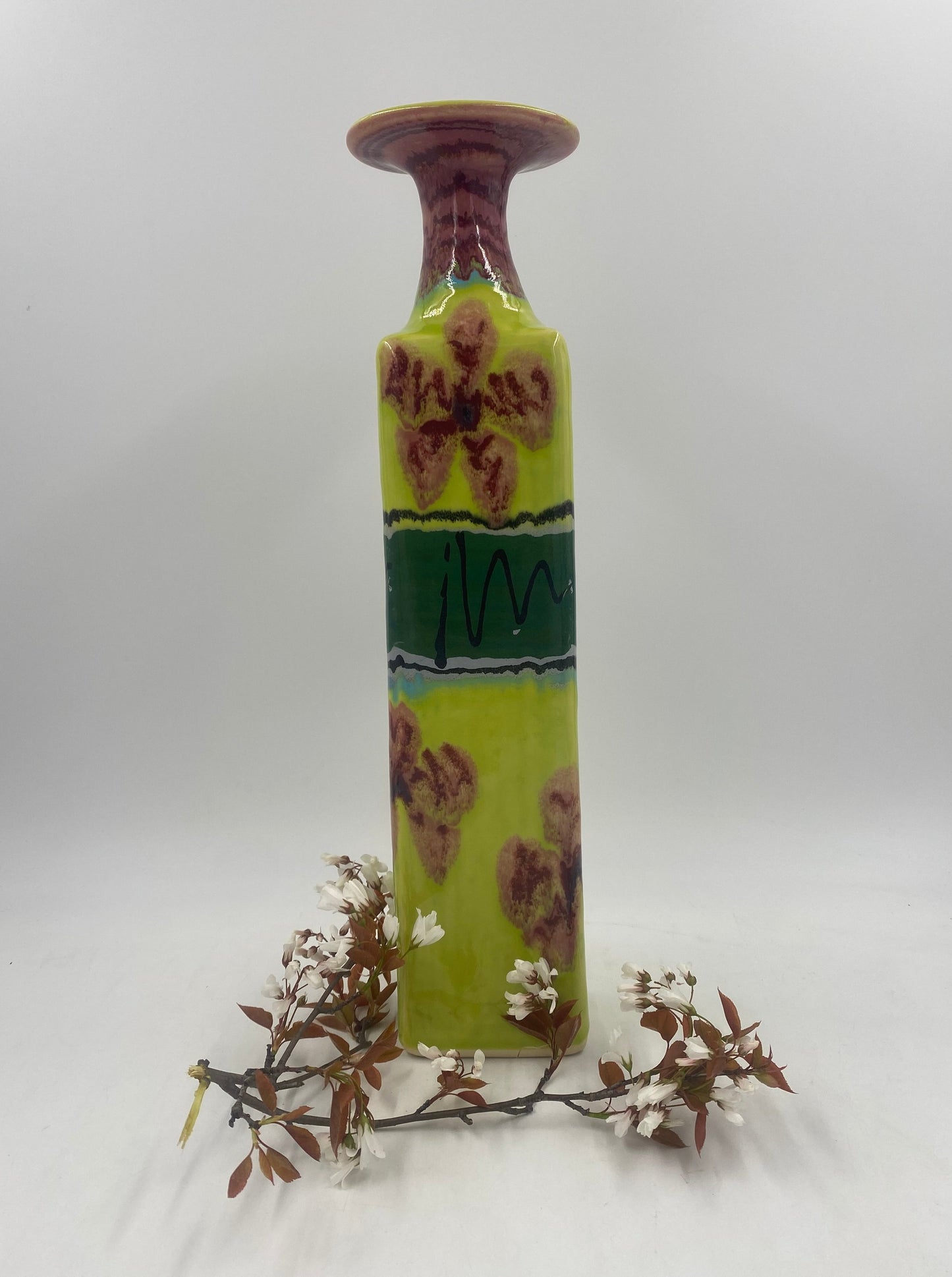 Volcano Square Bottle