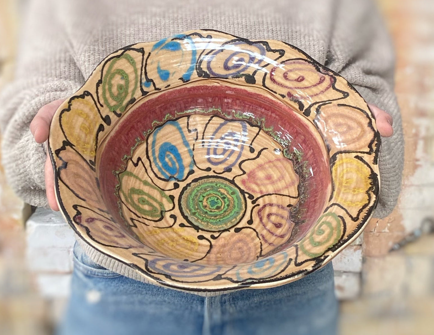 Detroiter Carved Rim Bowl