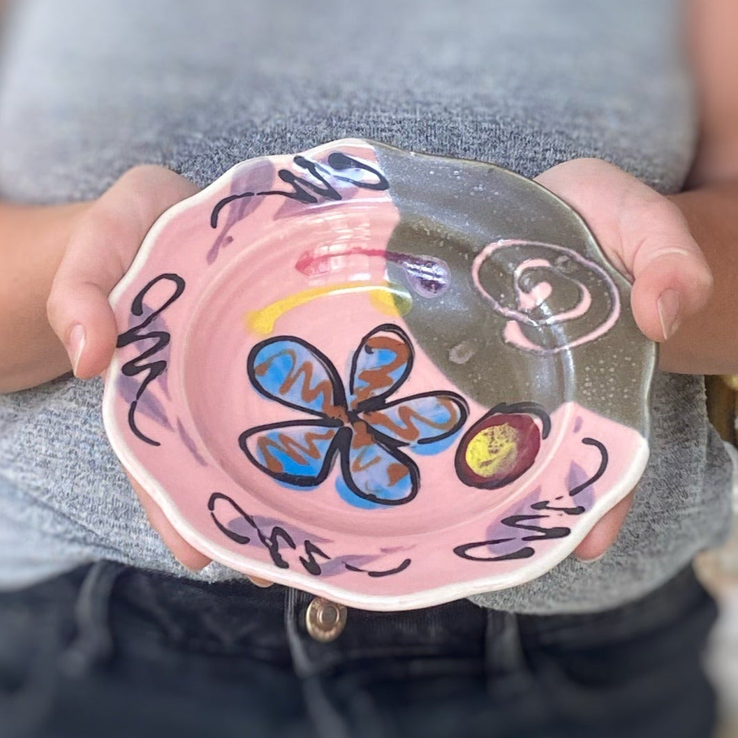 Pink Poppy Carved Rim Bowl