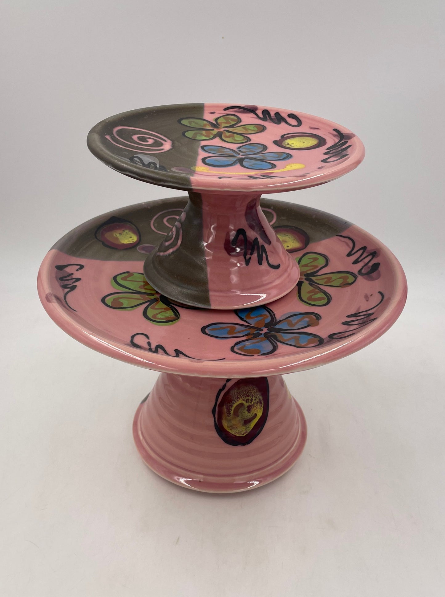 Pink Poppy Cake Plates - Lasser Ceramics