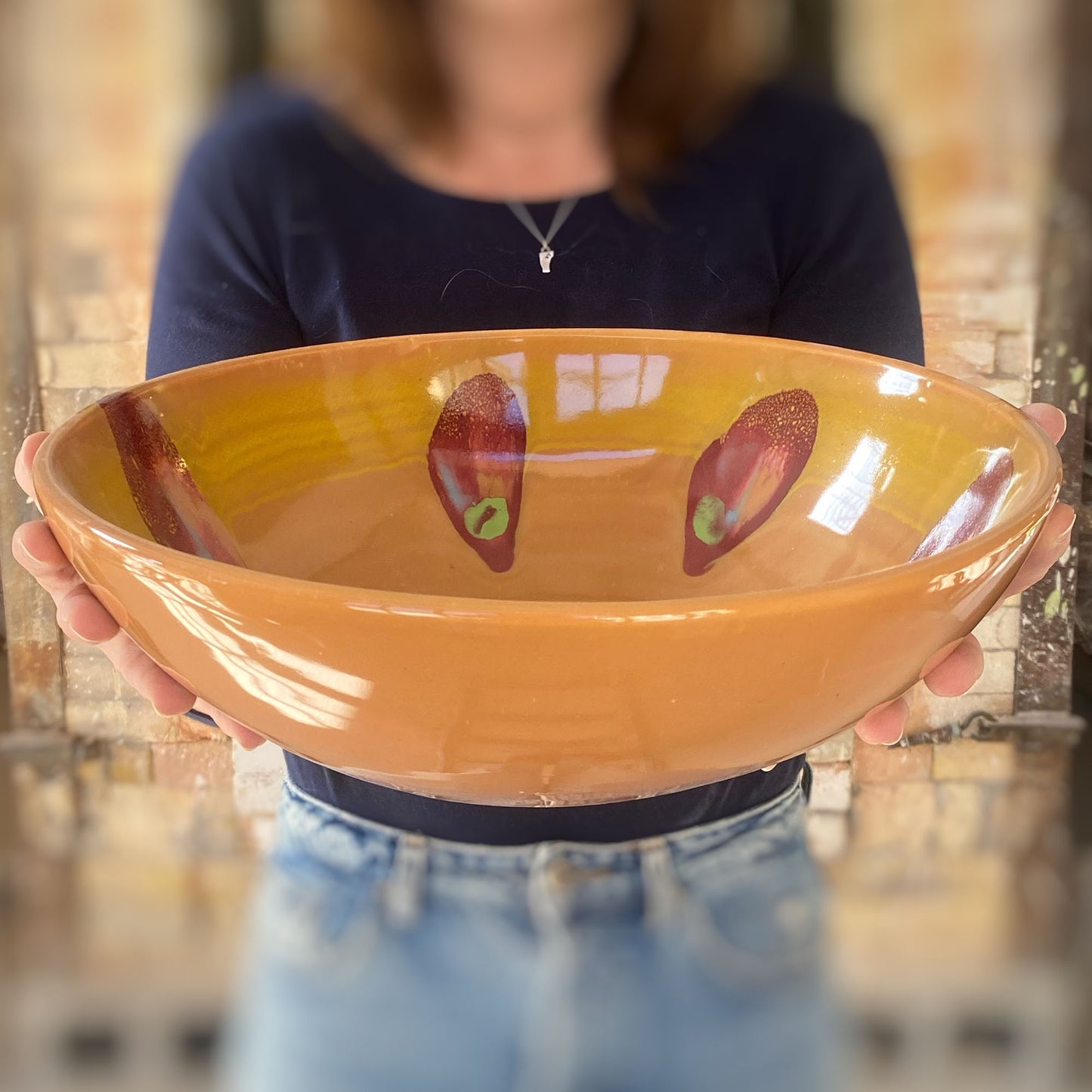 Mango Serving Bowl