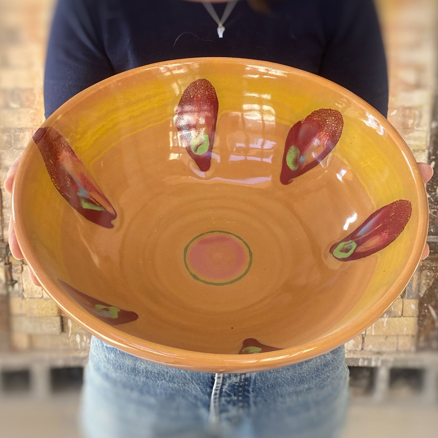 Mango Serving Bowl