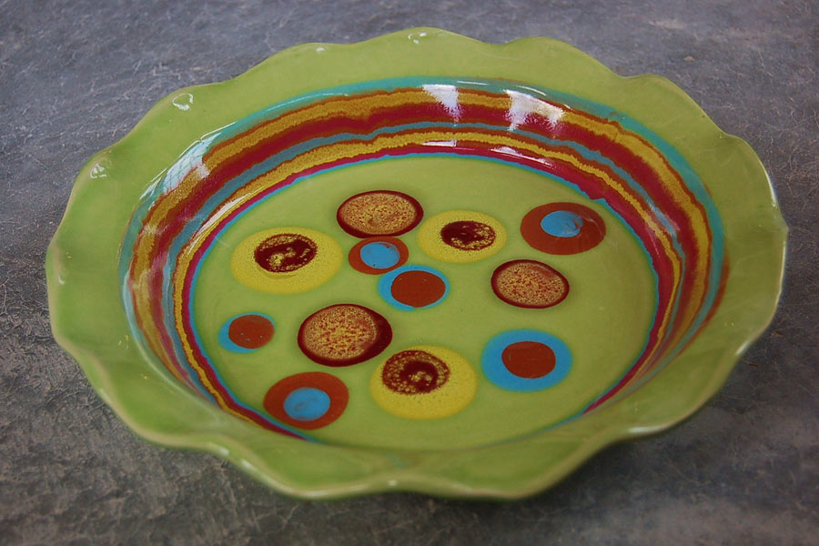 Planet Green Pie Plate - Lasser Ceramics