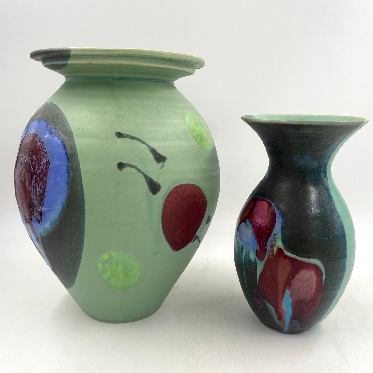 Green Black Classic Vase