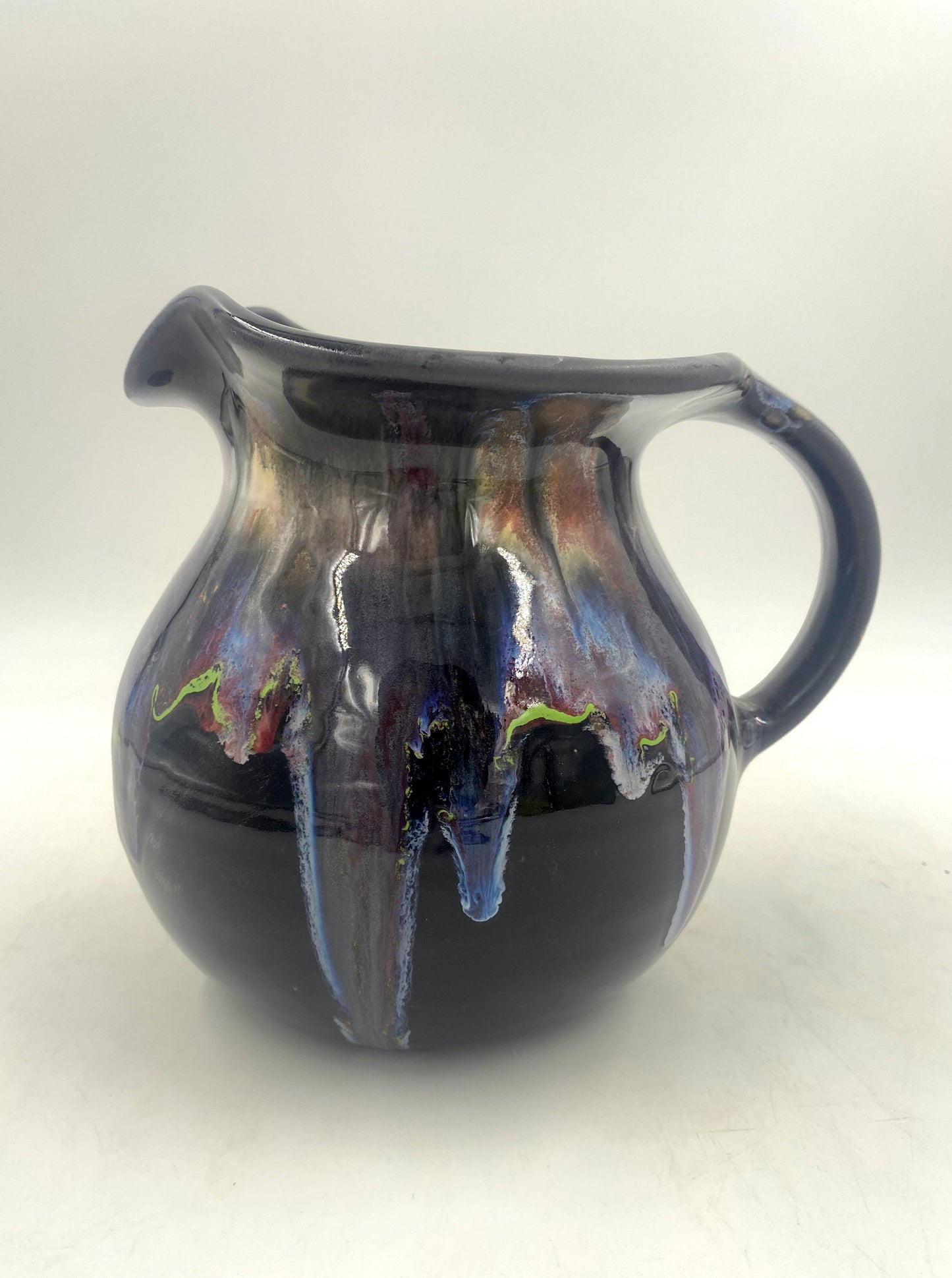 Pearl Pitcher