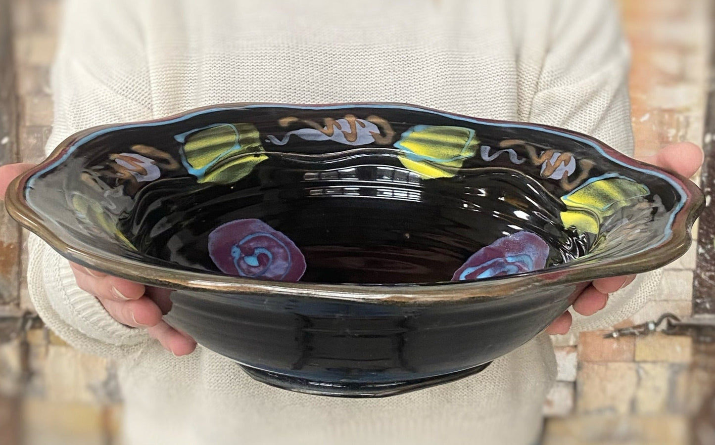 Black Out Carved Rim Bowl