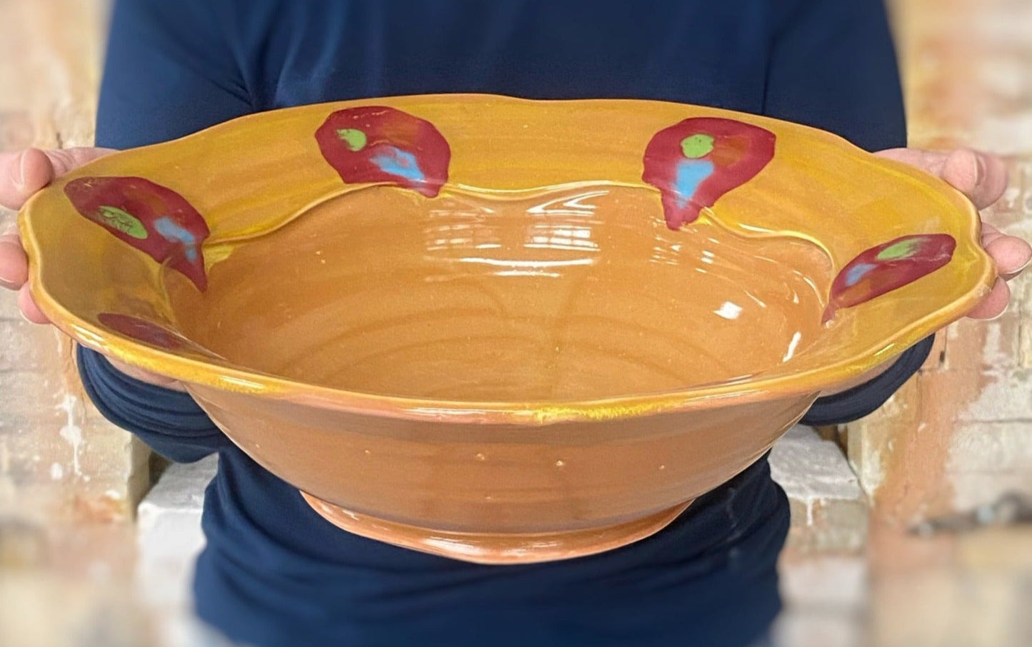 Mango Carved Rim Bowl