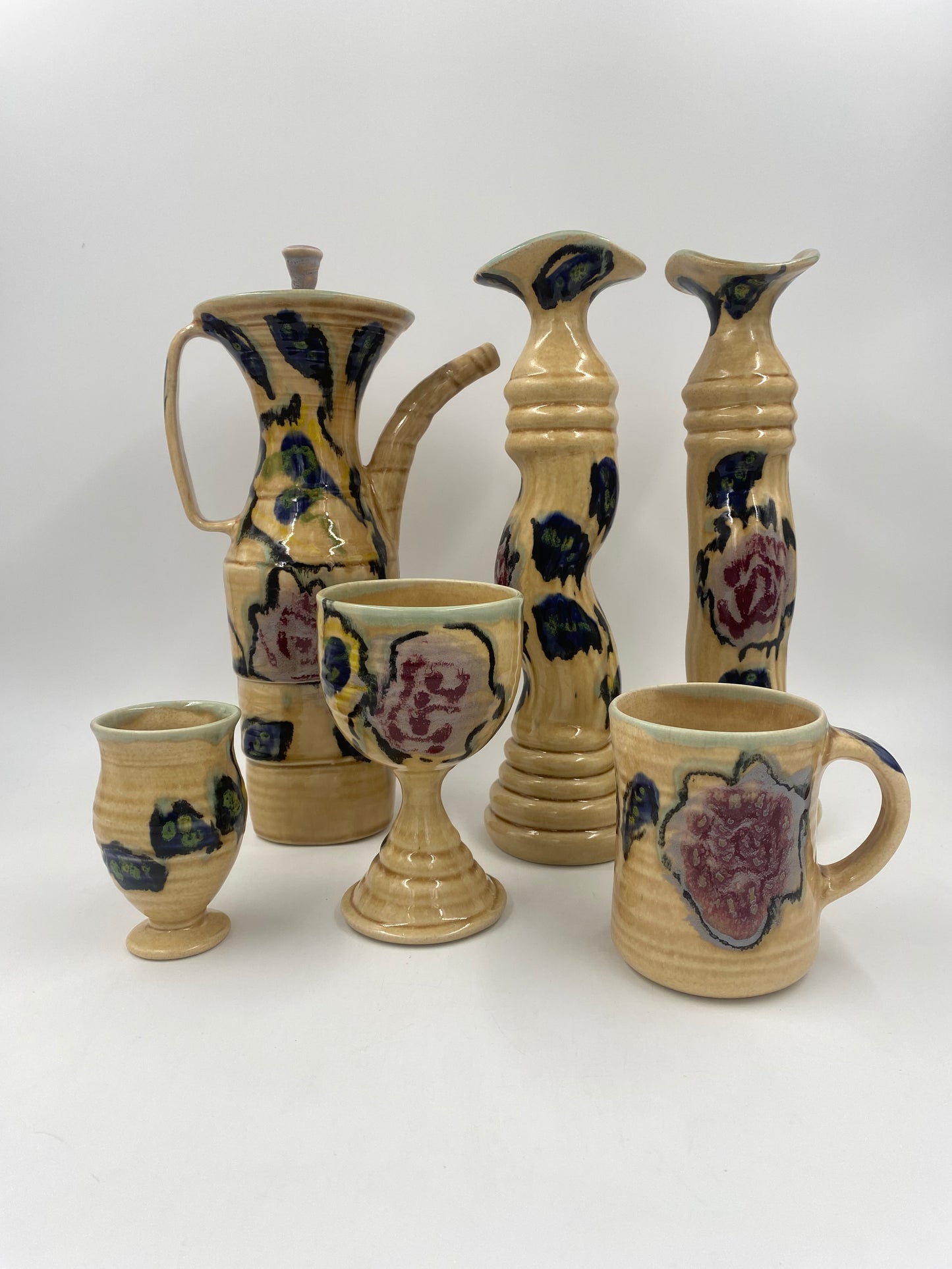 Vermont Rose Teapot - Lasser Ceramics