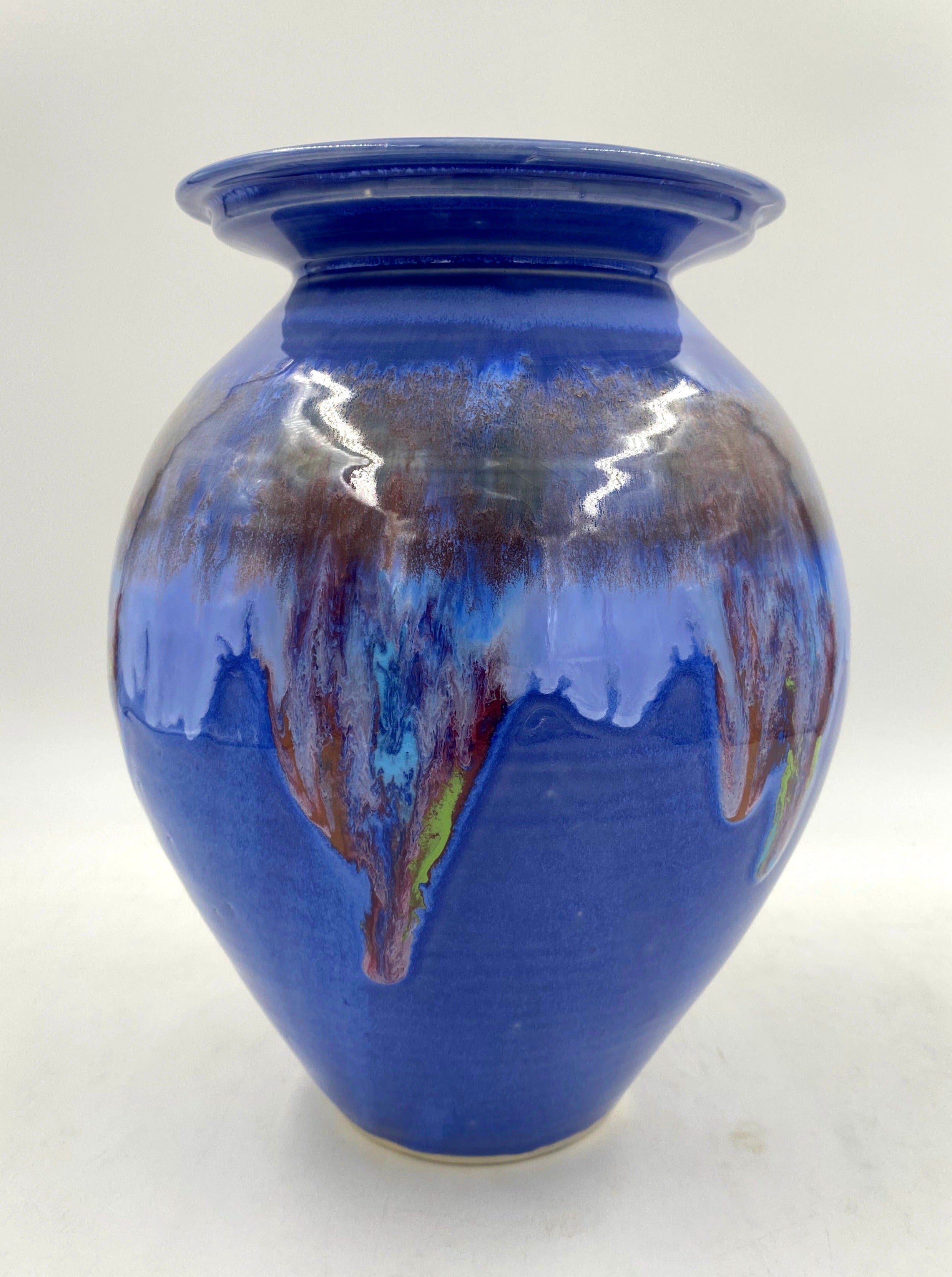 blue-moon-classic-vase-lasser-ceramics