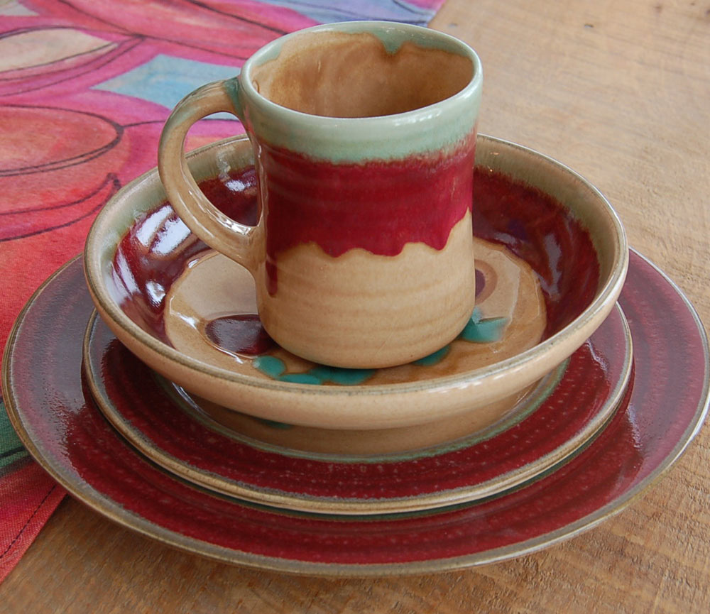 Red Tulip Place Setting - Lasser Ceramics