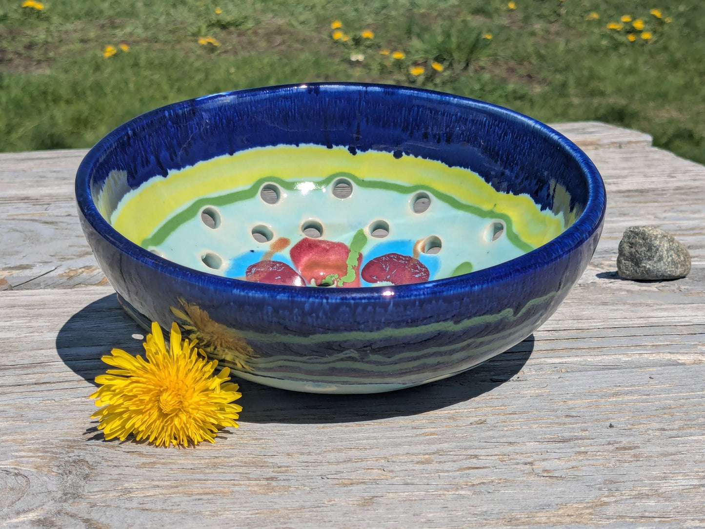 Jaded Berry Bowl